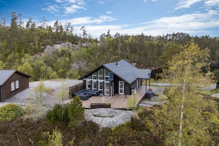 Lelandsveien 1144